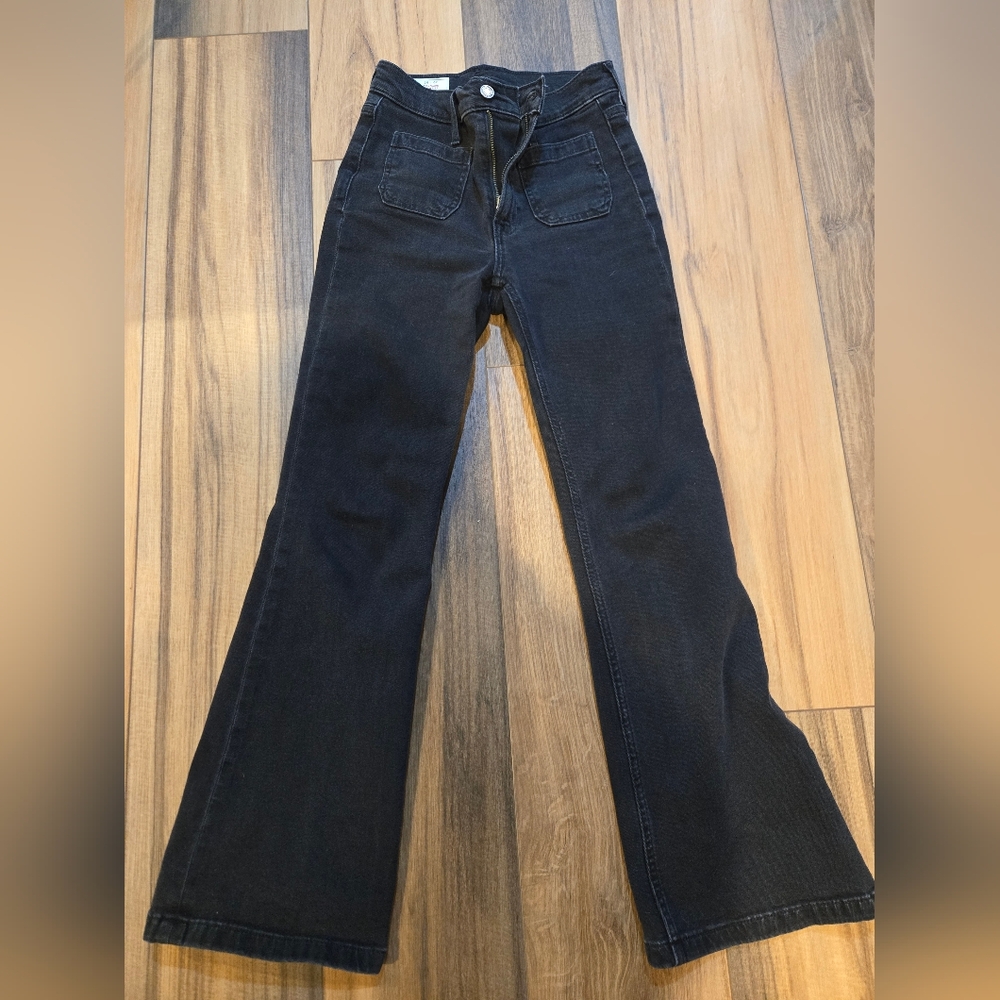 GAP Women's Black Flare Jeans